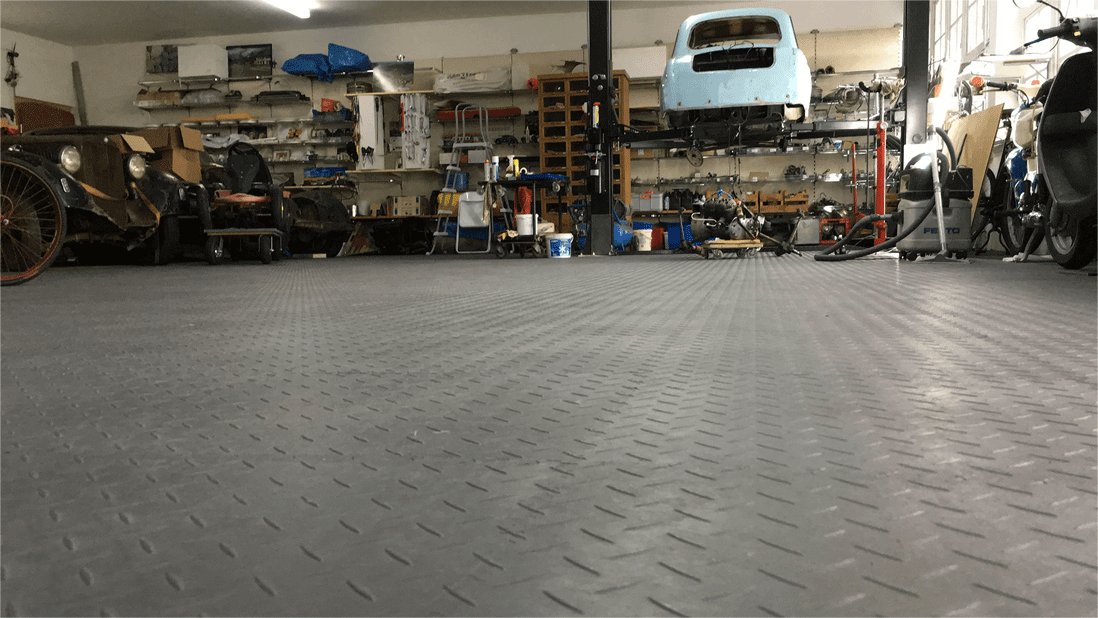  PVC TILES
